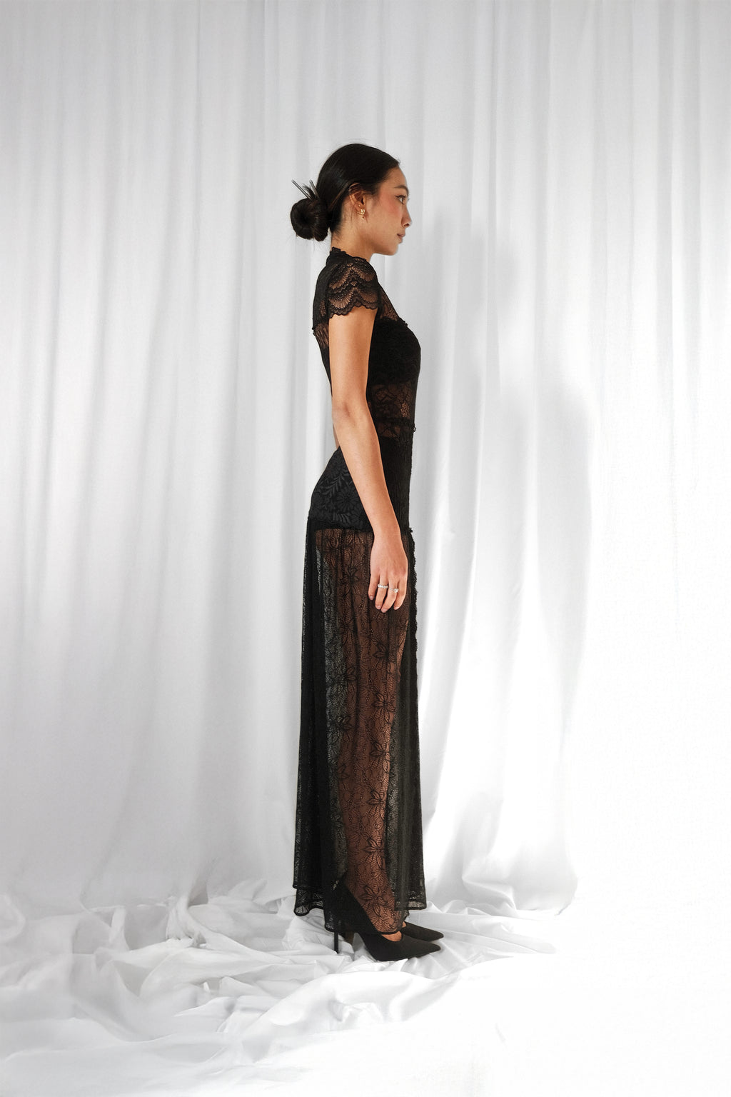 ROBE LOAN